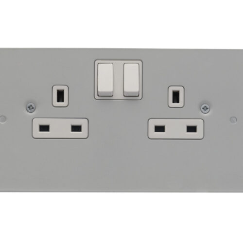 Twin Switched Socket 4&2 Compt
